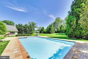 9001 Persimmon Tree Rd, Potomac, MD 20854 - Photo 71