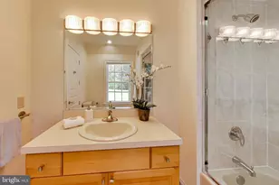 9001 Persimmon Tree Rd, Potomac, MD 20854 - Photo 41