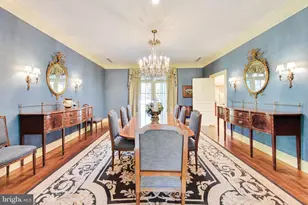 9001 Persimmon Tree Rd, Potomac, MD 20854 - Photo 11
