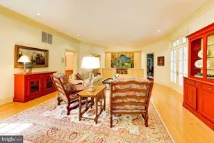 9001 Persimmon Tree Rd, Potomac, MD 20854 - Photo 21