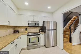 4814 Hampden Ln, Bethesda, MD 20814 - Photo 9