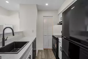 1611 Carriage House Terrace, Silver Spring, MD 20904 - Photo 5