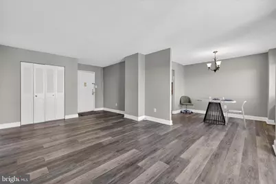 1121 University Boulevard W #912-B, Silver Spring, MD 20902 - Photo 13