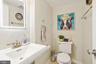 7344 Greentree Rd, Bethesda, MD 20817 - Photo 25