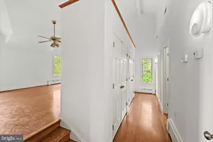 6013 Selvyn Rd, Bethesda, MD 20817 - Photo 23