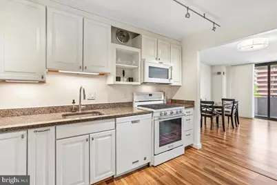 4620 N Park Avenue #903E, Chevy Chase, MD 20815 - Photo 17