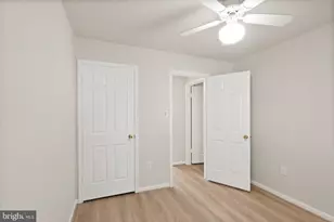 5013 Cloister Dr, Rockville, MD 20852 - Photo 37