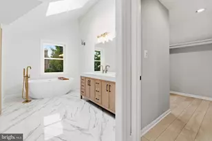 12100 Drews Ct, Potomac, MD 20854 - Photo 37