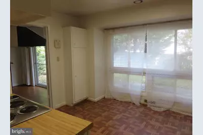 6315 Carnegie Drive, Bethesda, MD 20817 - Photo 5