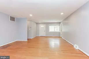 13905 Parkland Dr, Rockville, MD 20853 - Photo 27