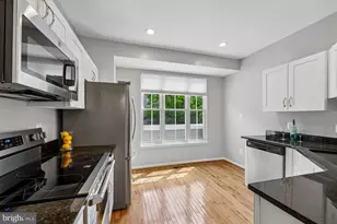 18026 Royal Bonnet Cir, Montgomery Village, MD 20886 - Photo 21