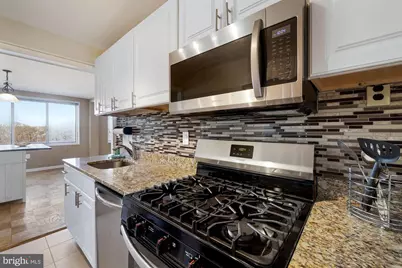 10201 Grosvenor Place #1206, Rockville, MD 20852 - Photo 19