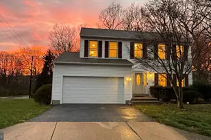 18500 Gingerbread Ln, Gaithersburg, MD 20877 - Photo 3