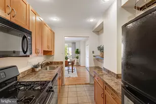 1900 Lyttonsville Rd, Silver Spring, MD 20910 - Photo 7