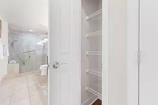7710 Woodmont Ave, Bethesda, MD 20814 - Photo 35