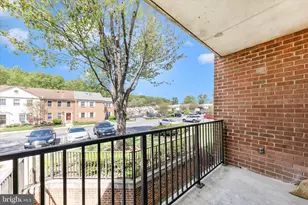 884 College Pkwy, Rockville, MD 20850 - Photo 31