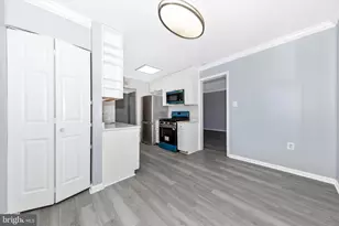 884 College Pkwy, Rockville, MD 20850 - Photo 17