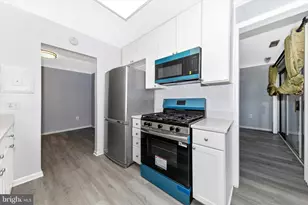 884 College Pkwy, Rockville, MD 20850 - Photo 13