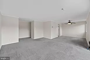 10118 Little Pond Pl, Montgomery Village, MD 20886 - Photo 7