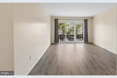 11925 Parklawn Drive #203, Rockville, MD 20852 - Photo 7