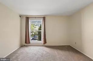 11925 Parklawn Dr, Rockville, MD 20852 - Photo 21