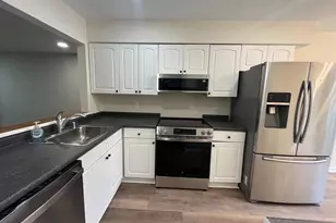 21 Pickering Ct, Germantown, MD 20874 - Photo 5