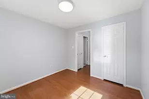 5705 Brewer House Cir, Rockville, MD 20852 - Photo 17
