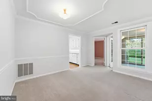 5705 Brewer House Cir, Rockville, MD 20852 - Photo 11