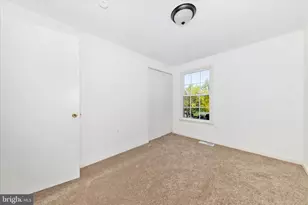 13303 Country Ridge Dr, Germantown, MD 20874 - Photo 29