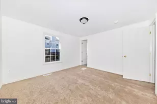 13303 Country Ridge Dr, Germantown, MD 20874 - Photo 21