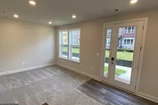 136 Bleeker Pl, Gaithersburg, MD 20878 - Photo 3