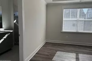 136 Bleeker Pl, Gaithersburg, MD 20878 - Photo 13