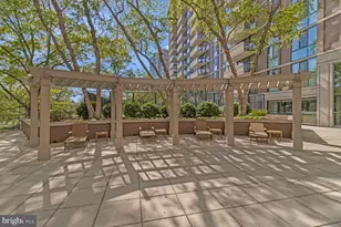 4620 N Park Ave, Chevy Chase, MD 20815 - Photo 7