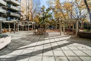 4620 N Park Ave, Chevy Chase, MD 20815 - Photo 5