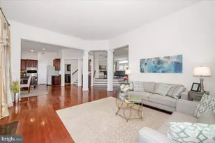 11117 Potomac Oaks Dr, Rockville, MD 20850 - Photo 19
