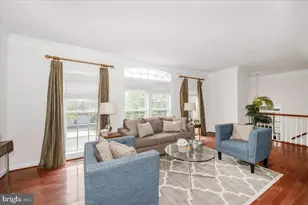 11117 Potomac Oaks Dr, Rockville, MD 20850 - Photo 9