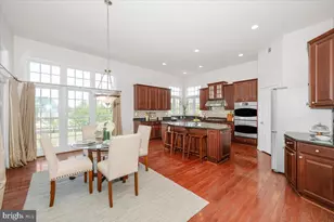 11117 Potomac Oaks Dr, Rockville, MD 20850 - Photo 25