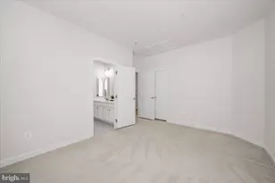 11117 Potomac Oaks Dr, Rockville, MD 20850 - Photo 67