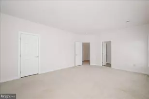 11117 Potomac Oaks Dr, Rockville, MD 20850 - Photo 59
