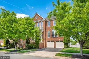 11117 Potomac Oaks Dr, Rockville, MD 20850 - Photo 1