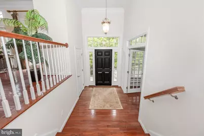 11117 Potomac Oaks Drive, Rockville, MD 20850 - Photo 3