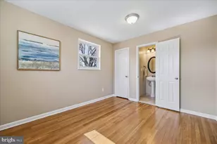 11310 Ashley Dr, North Bethesda, MD 20852 - Photo 13