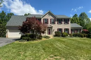 7117 Intrepid Ln, Gaithersburg, MD 20879 - Photo 1