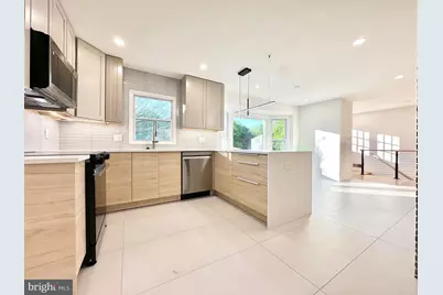 17821 Pond Road, Ashton, MD 20861 - Photo 21