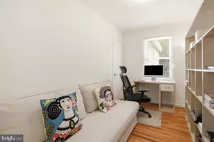 1125 Parrish Dr, Rockville, MD 20851 - Photo 17