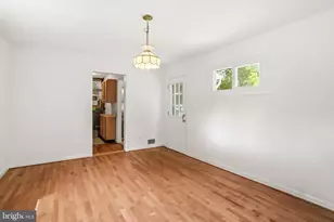 1125 Parrish Dr, Rockville, MD 20851 - Photo 11
