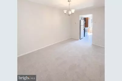 9305 Bathgate Court, Gaithersburg, MD 20886 - Photo 7