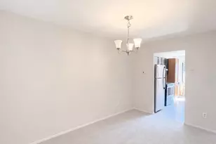 9305 Bathgate Ct, Gaithersburg, MD 20886 - Photo 7