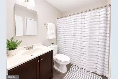 9305 Bathgate Court, Gaithersburg, MD 20886 - Photo 11