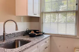928-A Venice Dr, Silver Spring, MD 20904 - Photo 33